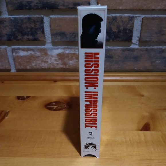 Mission: Impossible 1996 VHS video tape Action Thriller - Picture 3 of 8